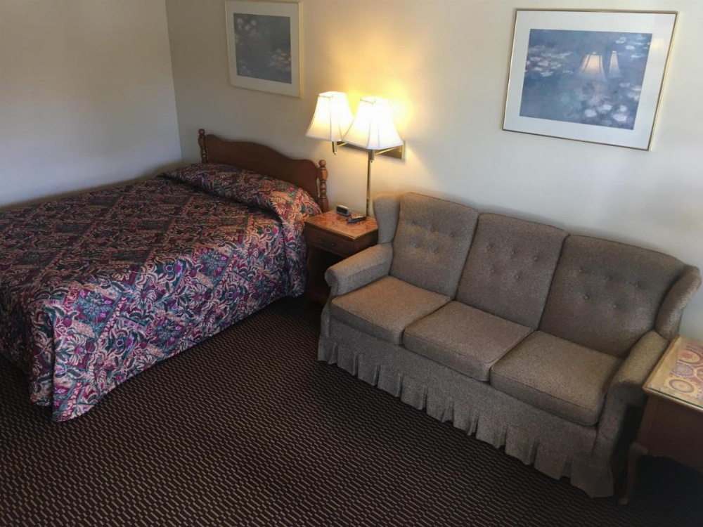 Catamount Motel Image 7